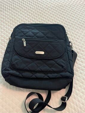 Baggalini crossbody/backpack